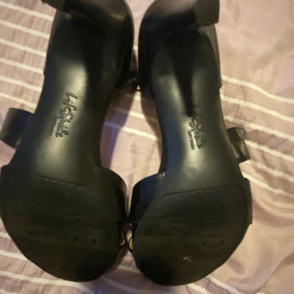 Women’s dress shoes sz 8.5-10 - Picture 4 of 16